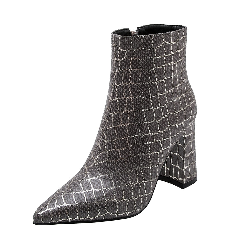 New Winter quality snake ankle boots for women pointed toe high heels boots simple zipper fashion shoes woman Spring 32-43