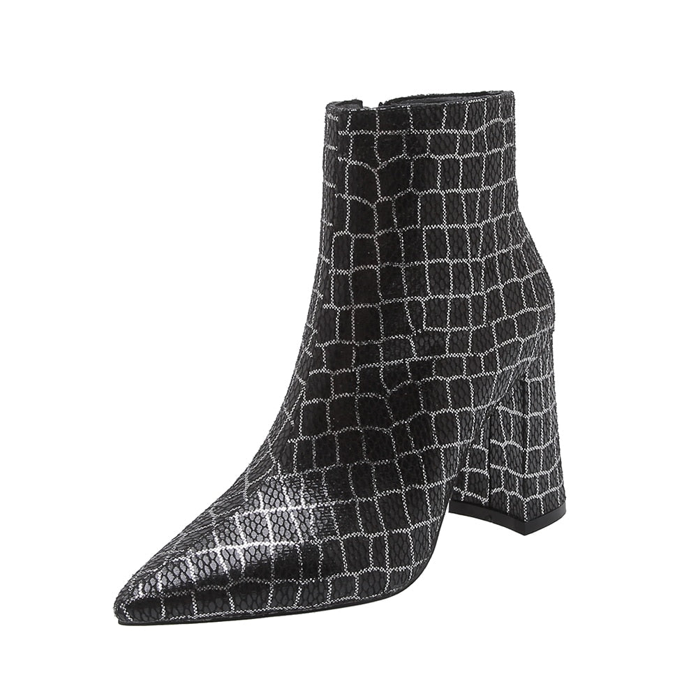 New Winter quality snake ankle boots for women pointed toe high heels boots simple zipper fashion shoes woman Spring 32-43