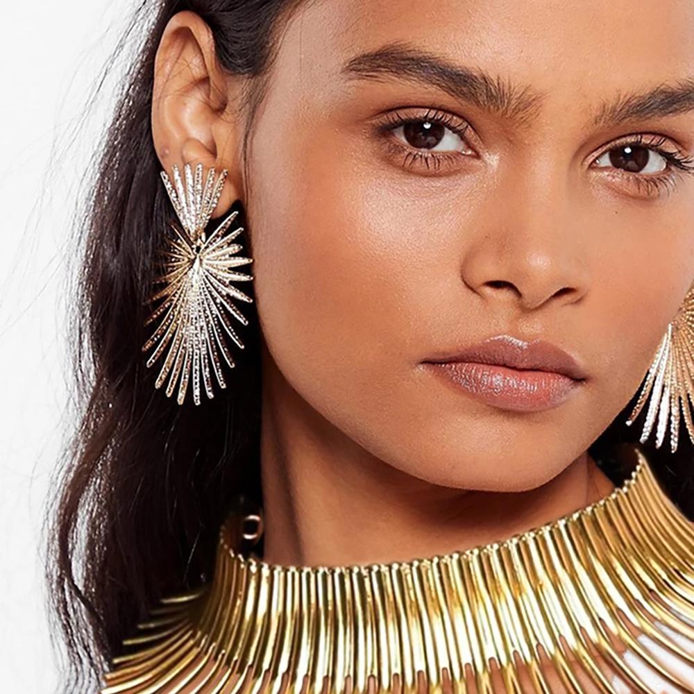 Africa Necklaces Jewelry Set Gold Color Metal Big Exaggerated Torque Choker Necklace Earrings Set Jewelry Steampunk Party UKMOC