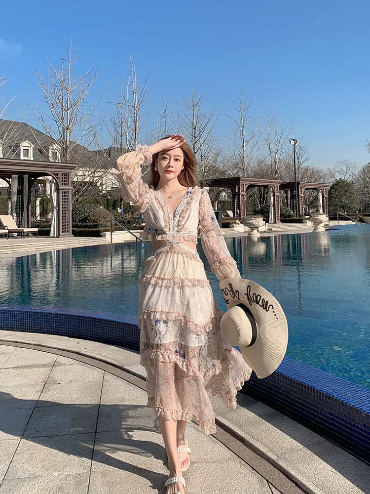 Retro Long Sleeves V-neck Open Back Sanya Fairy Beach Dress