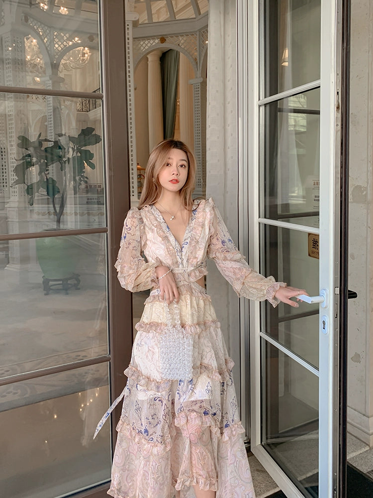 Retro Long Sleeves V-neck Open Back Sanya Fairy Beach Dress