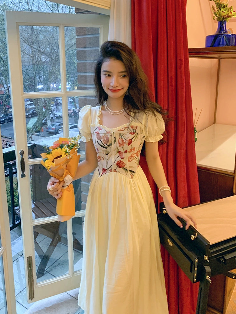 Ami Palace Style Fairy Gentle Short Sleeve Dress