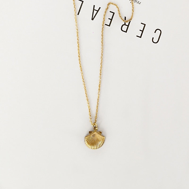 Peri'sbox 3 Sizes Gold Color Shell Necklace Fan Shape Pendant Necklaces Boho Necklace Delicate Ocean Gift Woman Collares De Moda