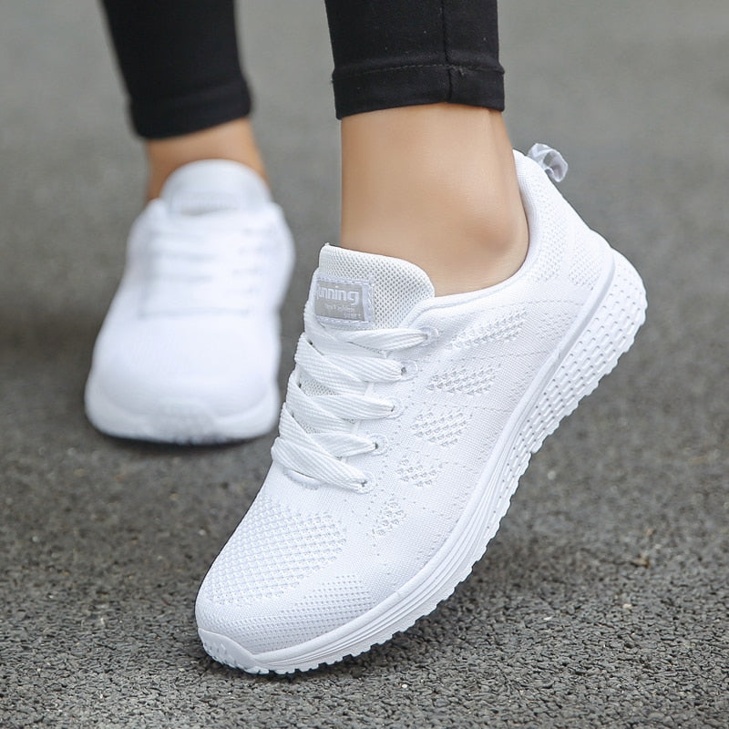 2022 Mesh Women Sneakers Breathable Women Flat Shoes Lightweight Casual Shoes Ladies Lace-up Deportivas Mujer Chaussures Femme