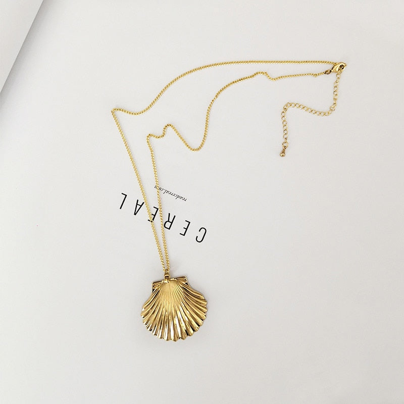 Peri'sbox 3 Sizes Gold Color Shell Necklace Fan Shape Pendant Necklaces Boho Necklace Delicate Ocean Gift Woman Collares De Moda
